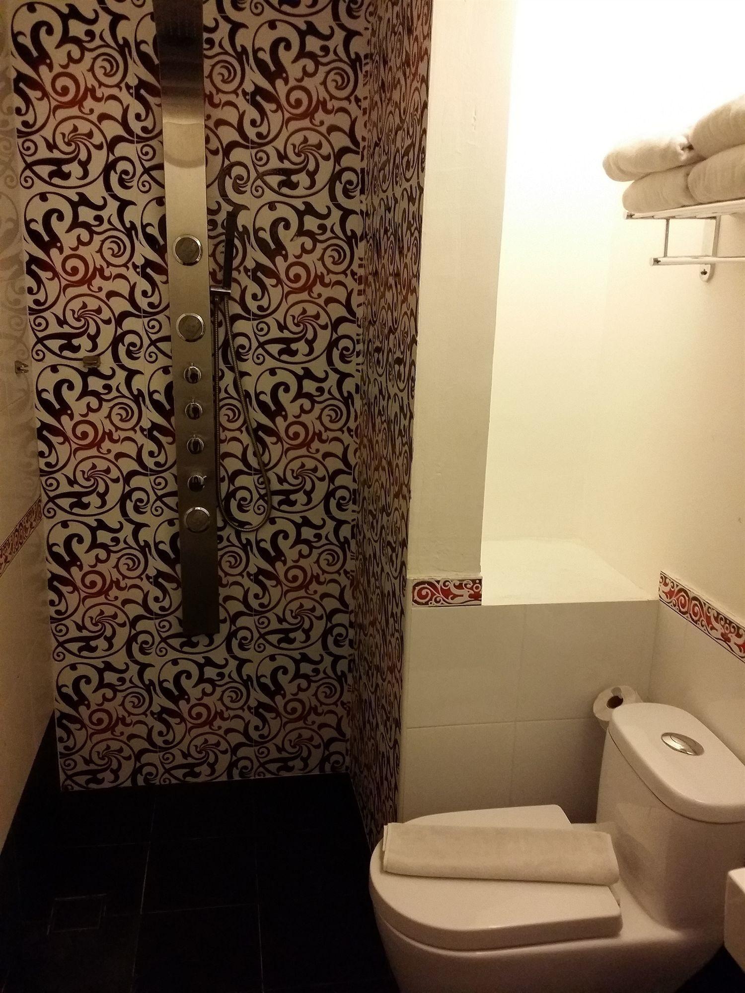 Arenaa Deluxe Hotel Malacca Eksteriør billede